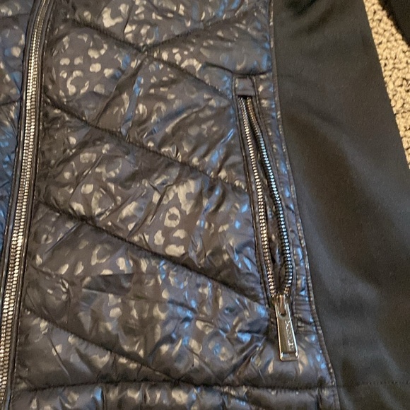 Calvin Klein Performance Black Hooded Jacket Size Large in EUC - Picture 6 of 11